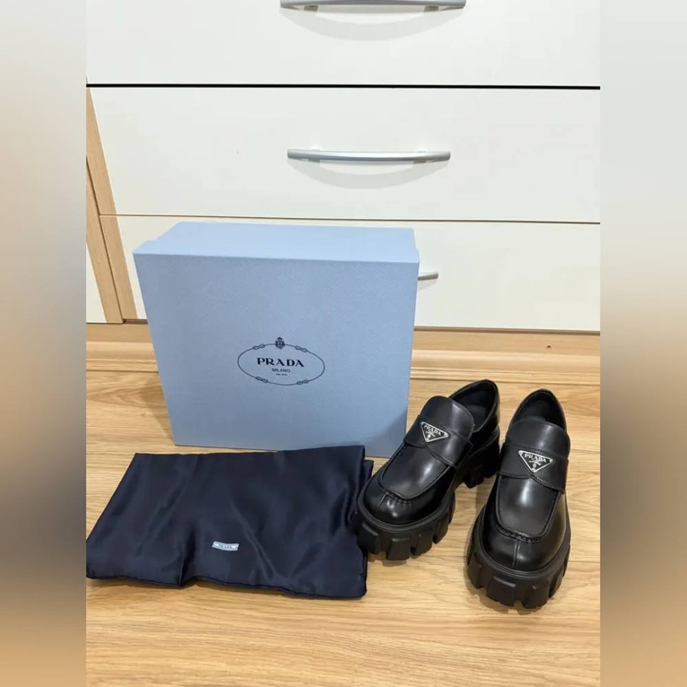 Prada Monolith leather Loafers